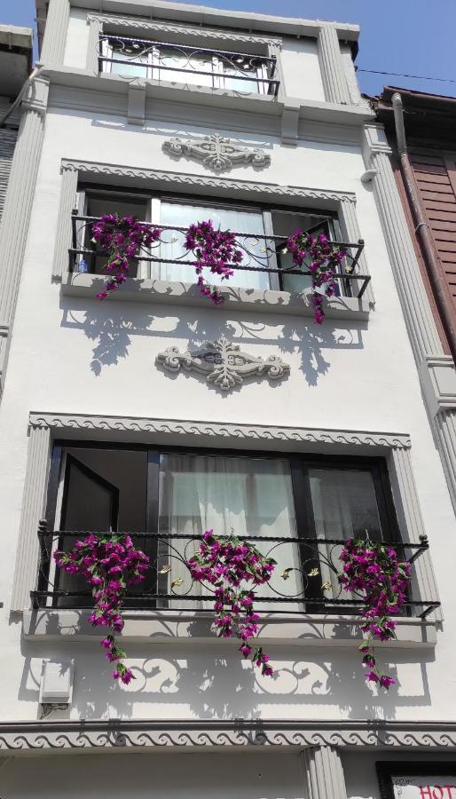 Hotel Estambul ภายนอก รูปภาพ