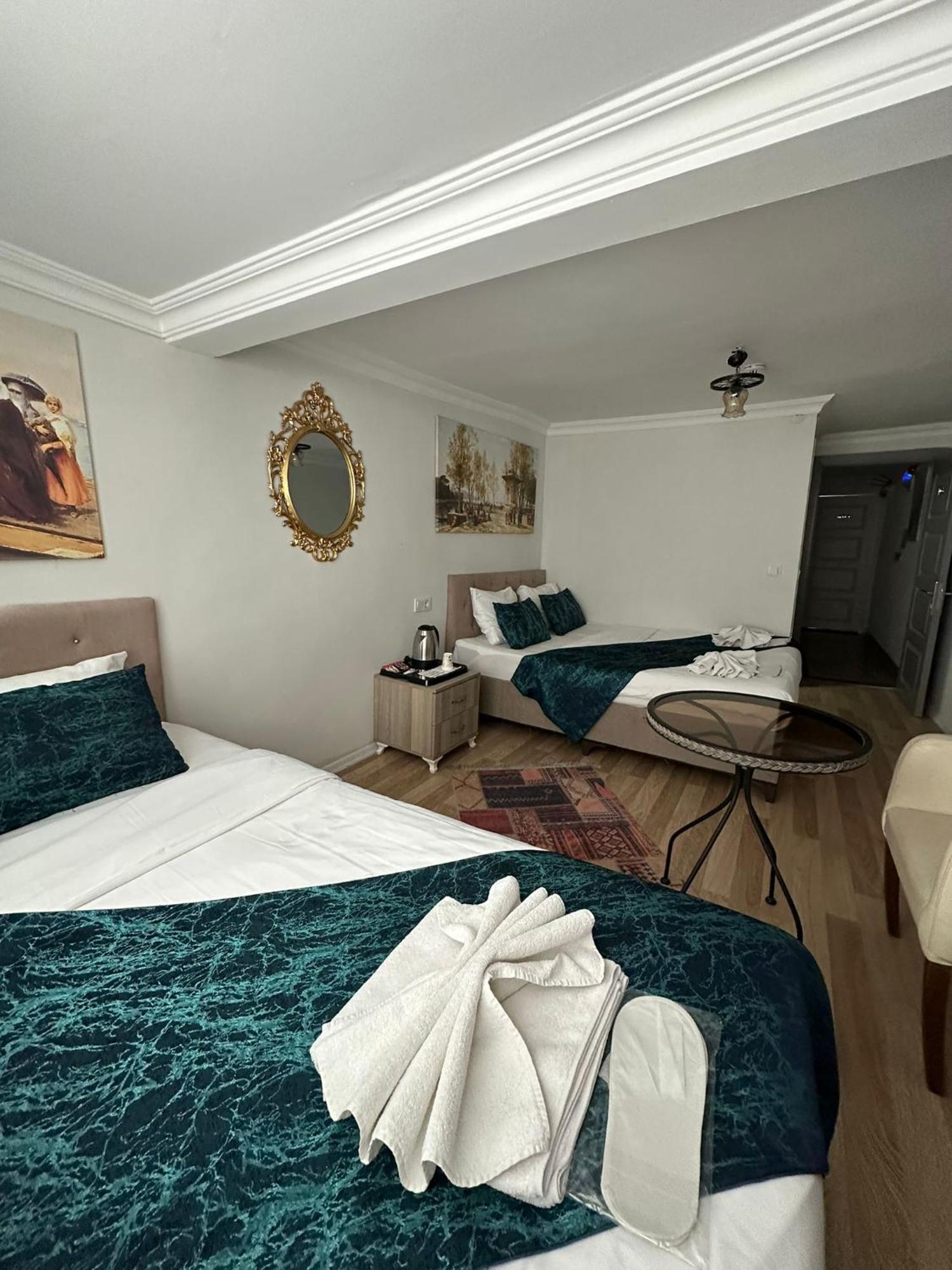 Hotel Estambul ภายนอก รูปภาพ